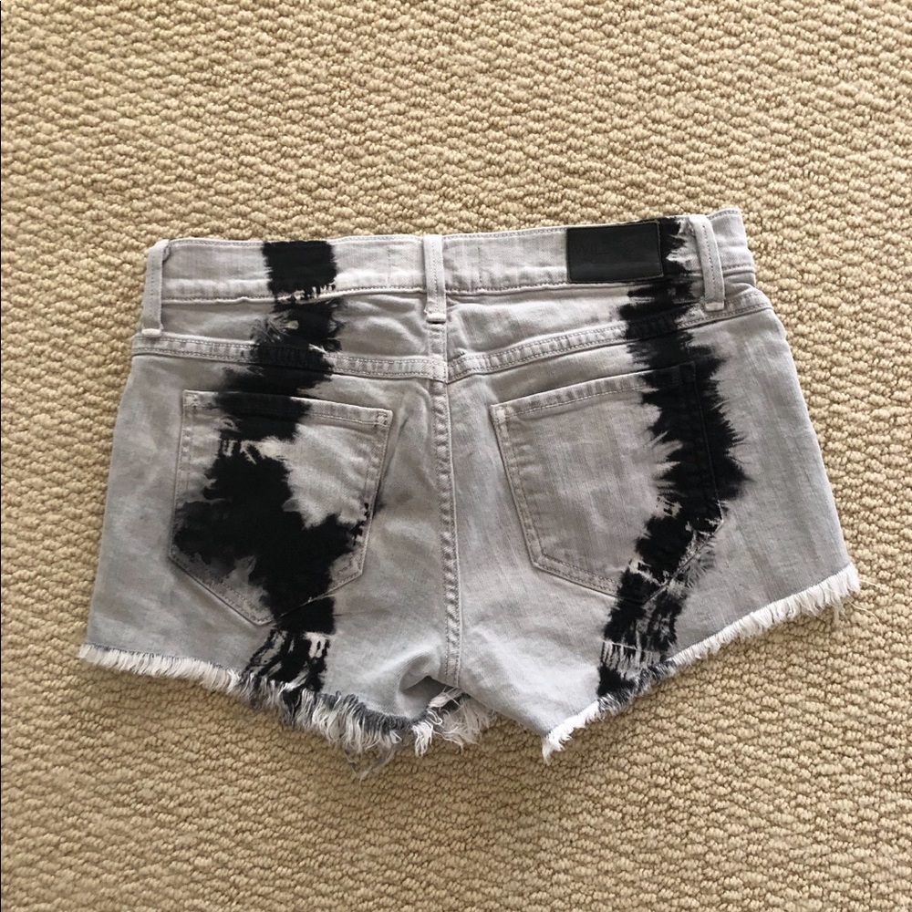 Wildfox ruby shorts - Picture 3 of 4